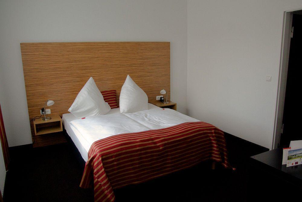 Hotel Sittardsberg Duisburg Exterior photo